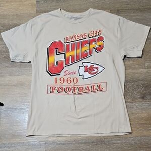 Kansas City Chiefs NFL Champs Beige Short Sleeve Tee L Brand New